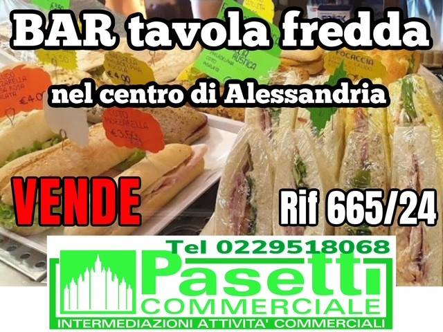negozio in vendita ad Alessandria in zona Centro Città