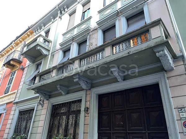 appartamento in vendita ad Alessandria in zona Borgo Rovereto