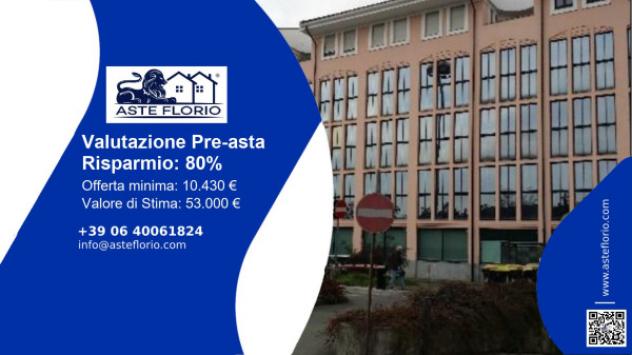 locale commerciale in vendita ad Alessandria in zona Borsalino