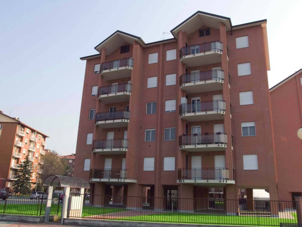 appartamento in vendita ad Alessandria in zona Galimberti