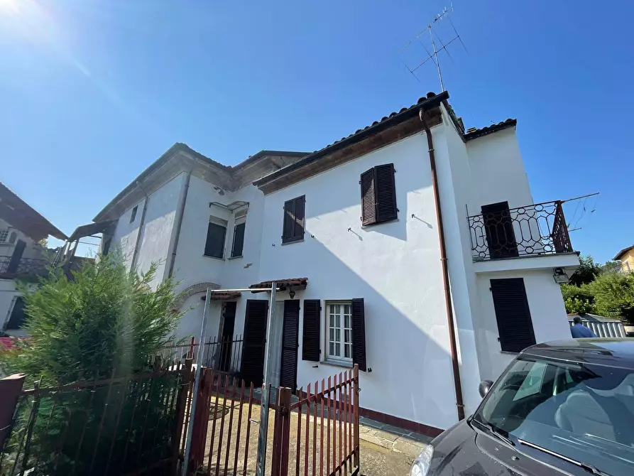 casa indipendente in vendita ad Alessandria in zona Valle San Bartolomeo