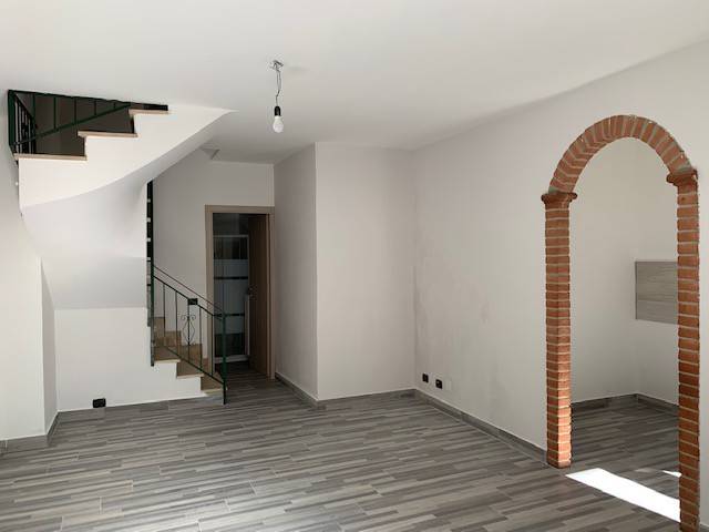 casa indipendente in vendita ad Alessandria in zona Borgo Rovereto
