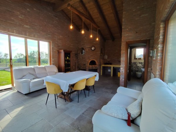 casa indipendente in vendita ad Alessandria in zona San Michele
