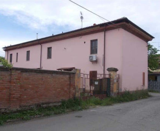 casa indipendente in vendita ad Alessandria in zona Mandrogne