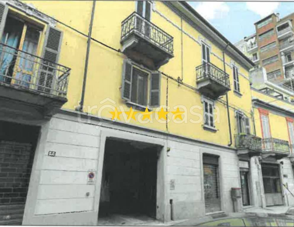 appartamento in vendita ad Alessandria in zona Borgo Rovereto