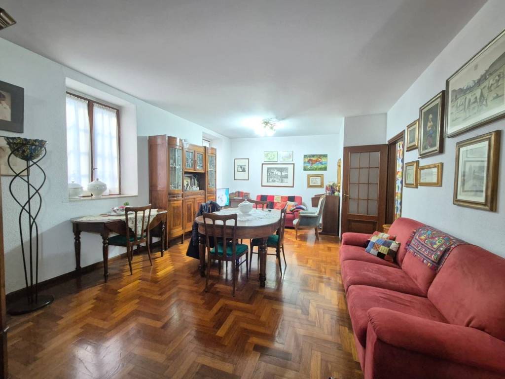 casa indipendente in vendita ad Alessandria