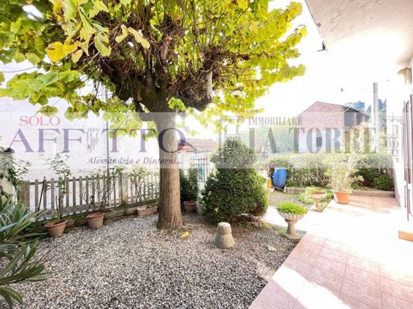casa indipendente in vendita ad Alessandria in zona Piazza Garibaldi