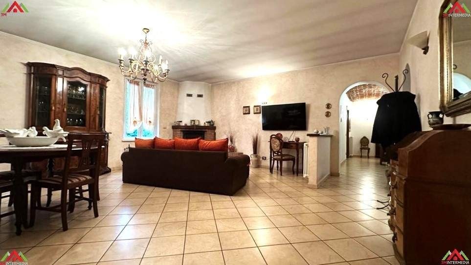 casa indipendente in vendita ad Alessandria in zona Cantalupo