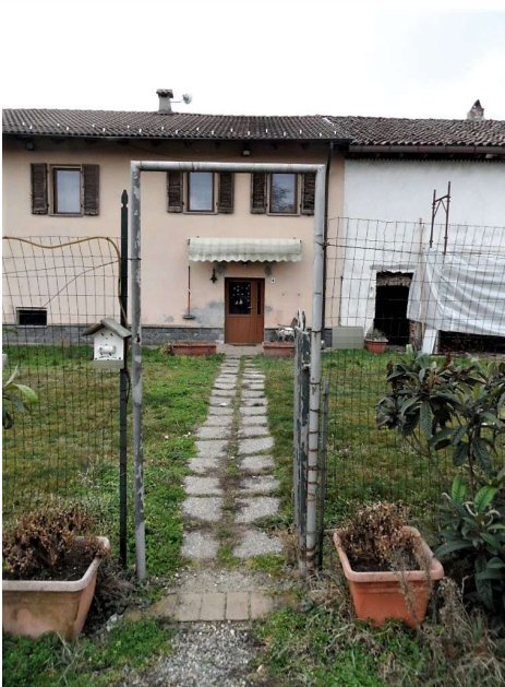 casa indipendente in vendita ad Alessandria
