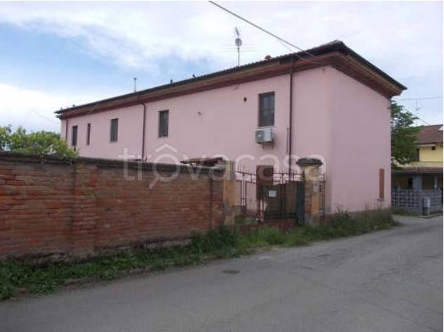 appartamento in vendita ad Alessandria in zona Mandrogne