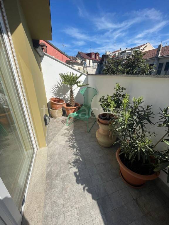 appartamento in vendita ad Alessandria in zona zona Pista