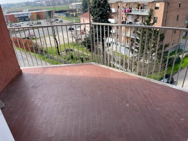 appartamento in vendita ad Alessandria in zona Galimberti