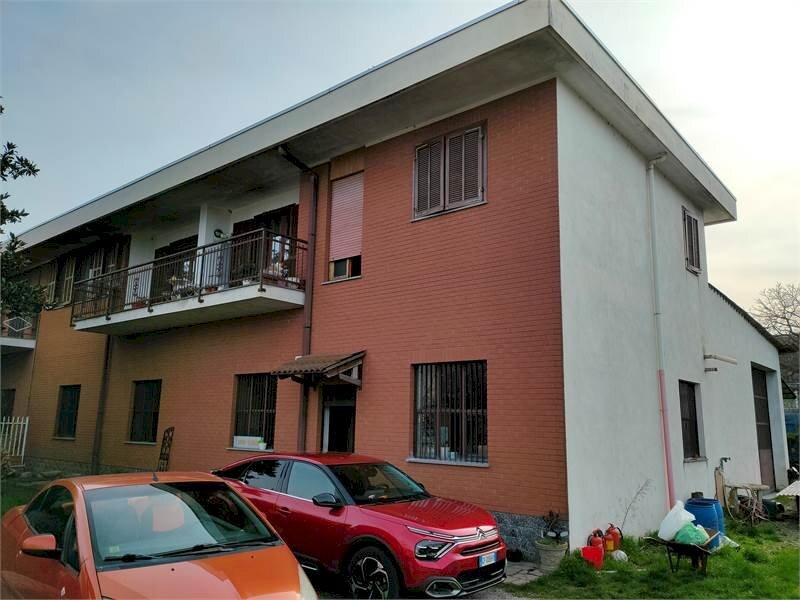 casa indipendente in vendita ad Alessandria