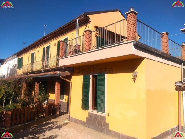casa indipendente in vendita ad Alessandria in zona Il Cristo