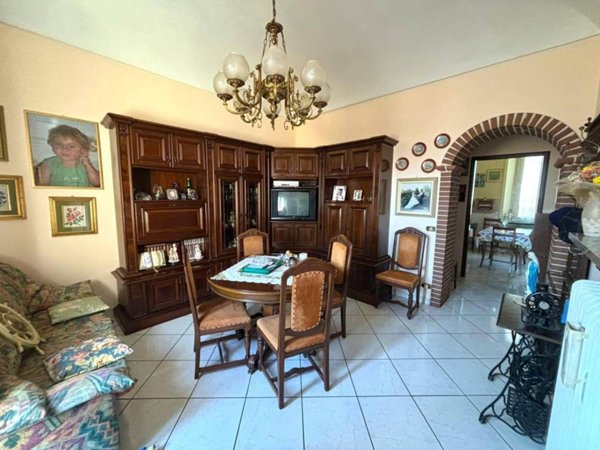 appartamento in vendita ad Alessandria in zona Borgo Rovereto
