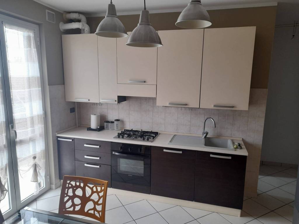 appartamento in vendita ad Alessandria in zona Cabanette