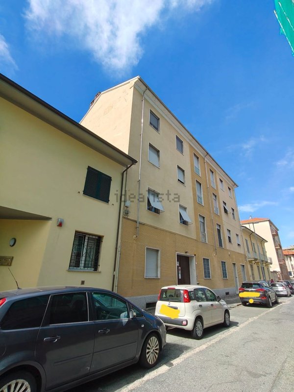 appartamento in vendita ad Alessandria in zona zona Pista