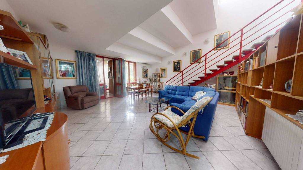 casa indipendente in vendita ad Alessandria in zona San Michele