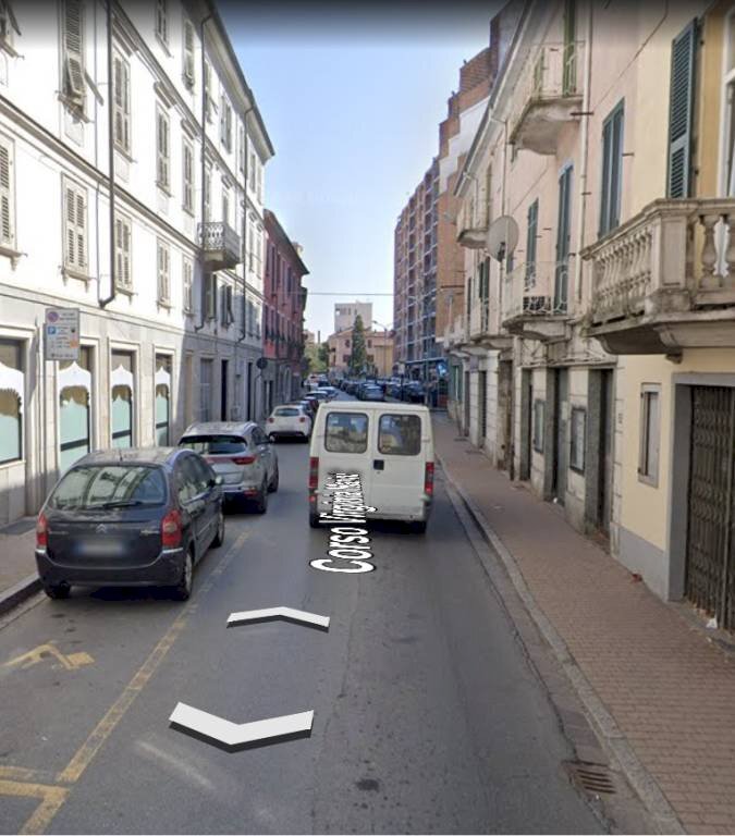 negozio in vendita ad Alessandria