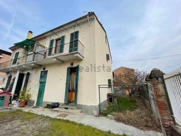 casa indipendente in vendita ad Alessandria in zona Il Cristo