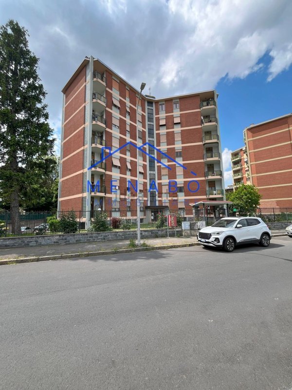 appartamento in vendita ad Alessandria in zona Villaggio Europa