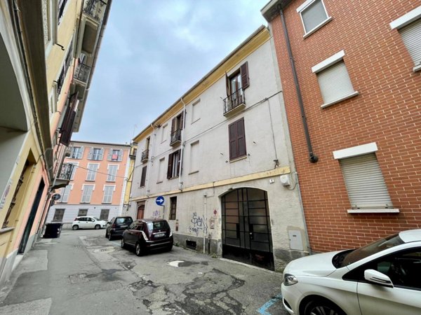 appartamento in vendita ad Alessandria in zona Borgo Rovereto