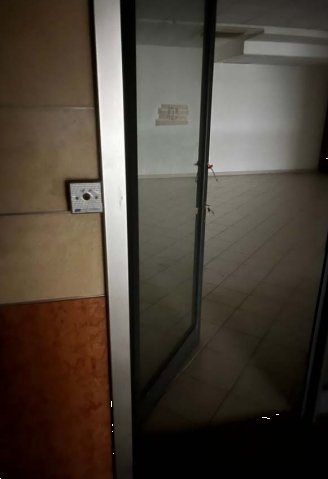 negozio in vendita ad Alessandria in zona Centro Città