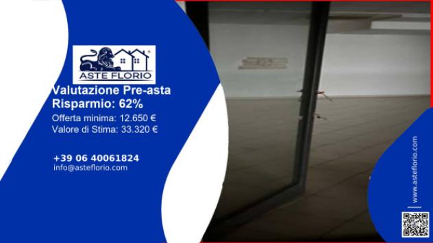 negozio in vendita ad Alessandria