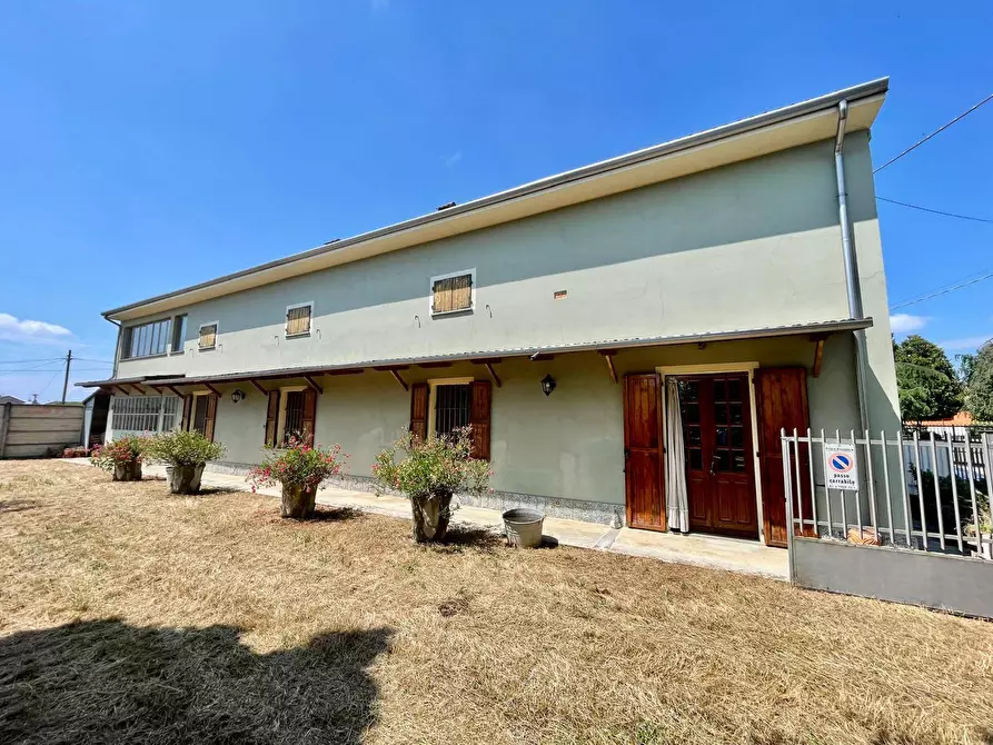 casa indipendente in vendita ad Alessandria in zona Il Cristo