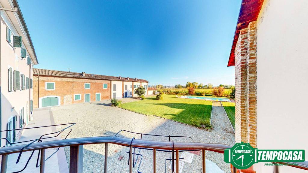 casa indipendente in vendita ad Alessandria in zona San Michele