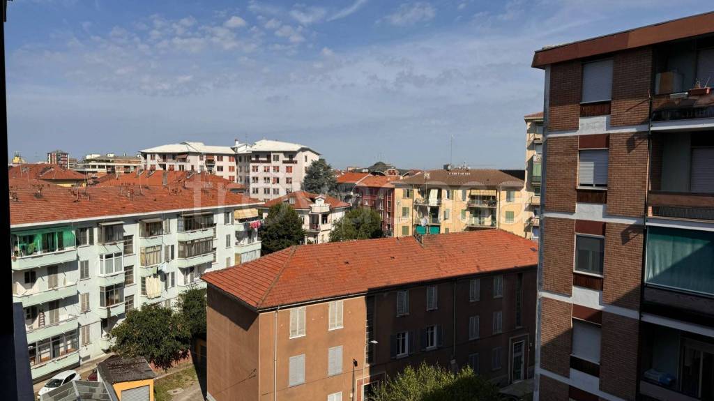 appartamento in vendita ad Alessandria in zona zona Pista