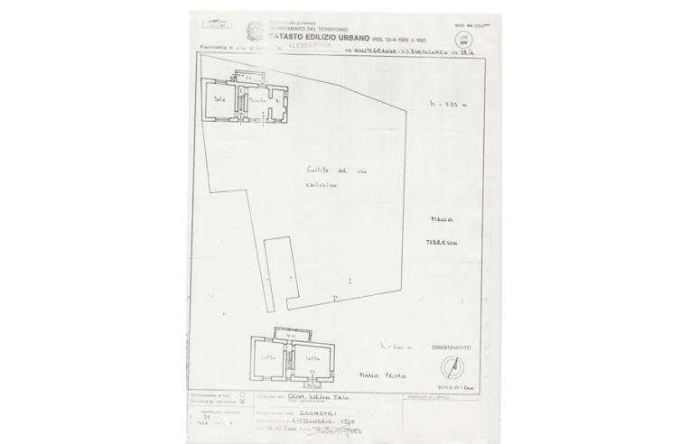 casa indipendente in vendita ad Alessandria in zona Valle San Bartolomeo