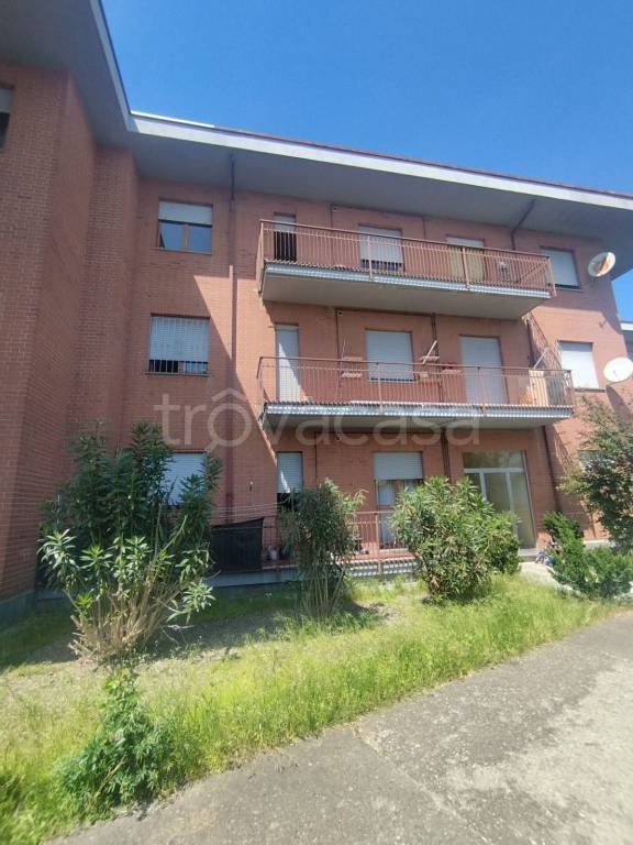 appartamento in vendita ad Alessandria in zona Spinetta Marengo