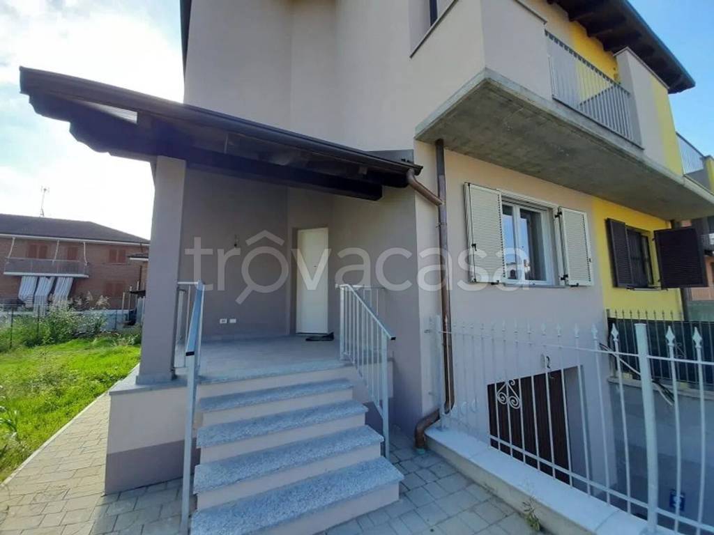 casa indipendente in vendita ad Alessandria in zona Spinetta Marengo