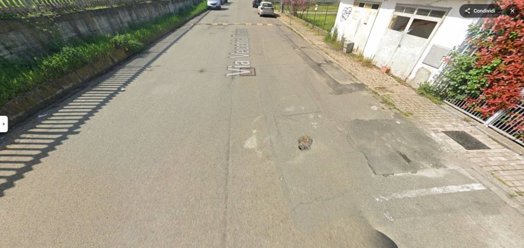 negozio in vendita ad Alessandria in zona Borgo Cittadella