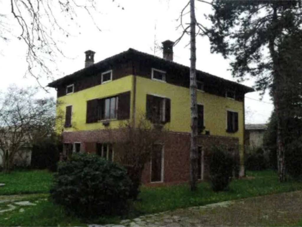 casa indipendente in vendita ad Alessandria in zona San Giuliano Nuovo