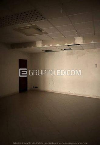 negozio in vendita ad Alessandria