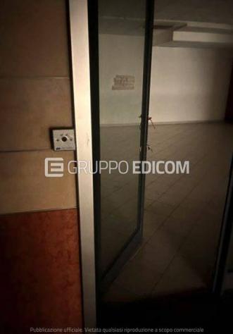 negozio in vendita ad Alessandria
