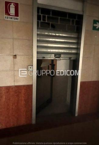 negozio in vendita ad Alessandria