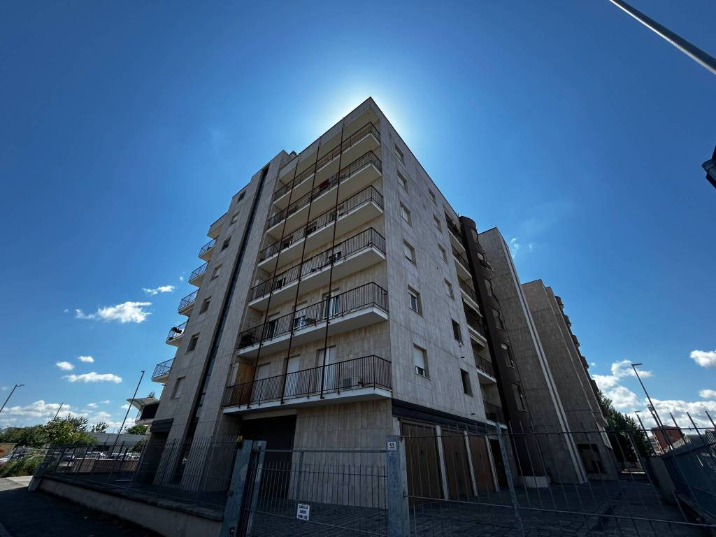appartamento in vendita ad Alessandria in zona zona Pista