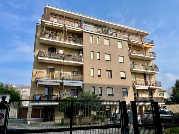 appartamento in vendita ad Alessandria in zona zona Pista