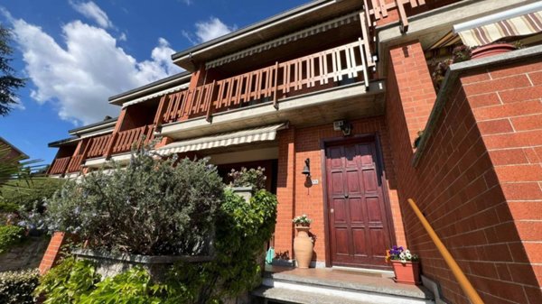 casa indipendente in vendita ad Alessandria in zona Il Cristo
