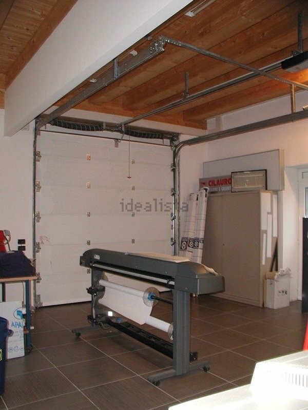 ufficio in vendita ad Alessandria in zona Valle San Bartolomeo