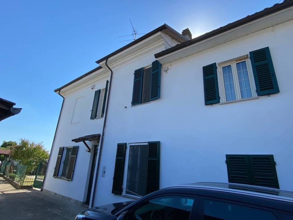 casa indipendente in vendita ad Alessandria in zona Cantalupo