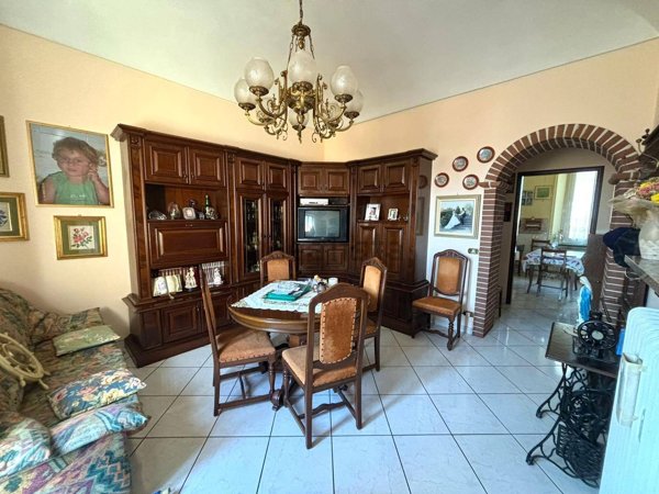 appartamento in vendita ad Alessandria in zona Borgo Rovereto