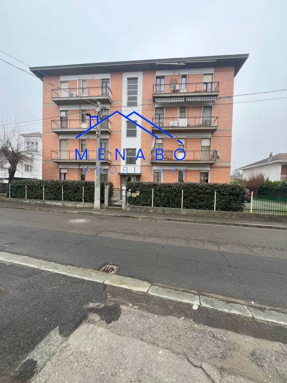 appartamento in vendita ad Alessandria in zona Spinetta Marengo