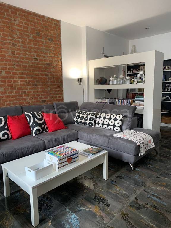 appartamento in vendita ad Alessandria in zona Centro Città