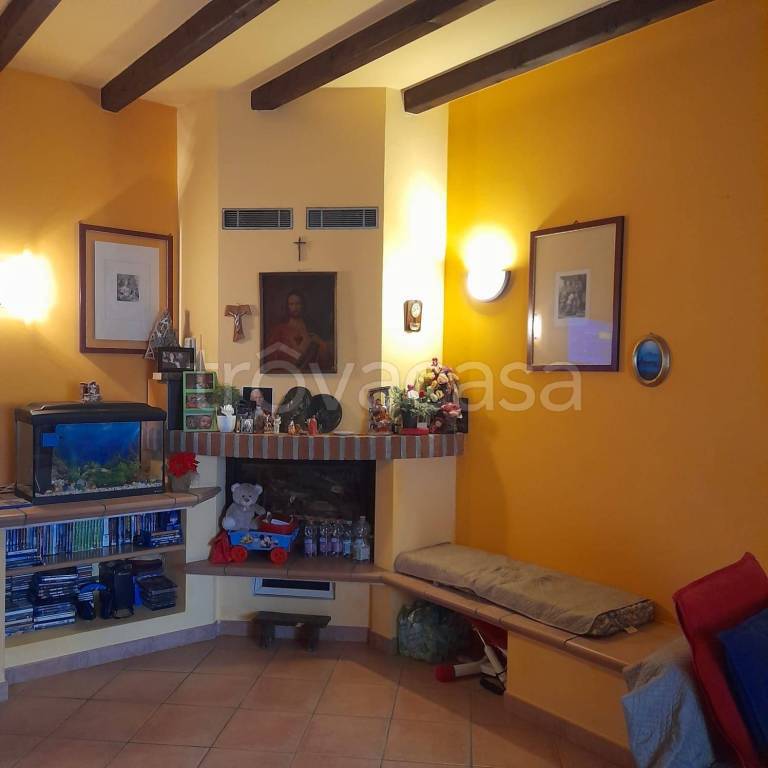 casa indipendente in vendita ad Alessandria