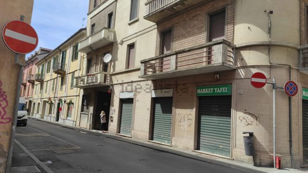locale di sgombero in vendita ad Alessandria