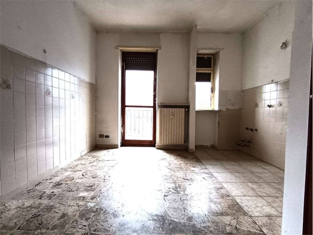appartamento in vendita ad Alessandria in zona Galimberti